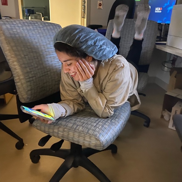 Meet your Posher, Mildreth - Picture 3 of 4